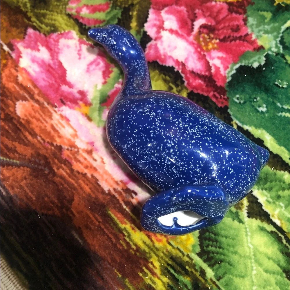💙Vintage Speckled Blue Ceramic Goose totally cottagecore Figurine